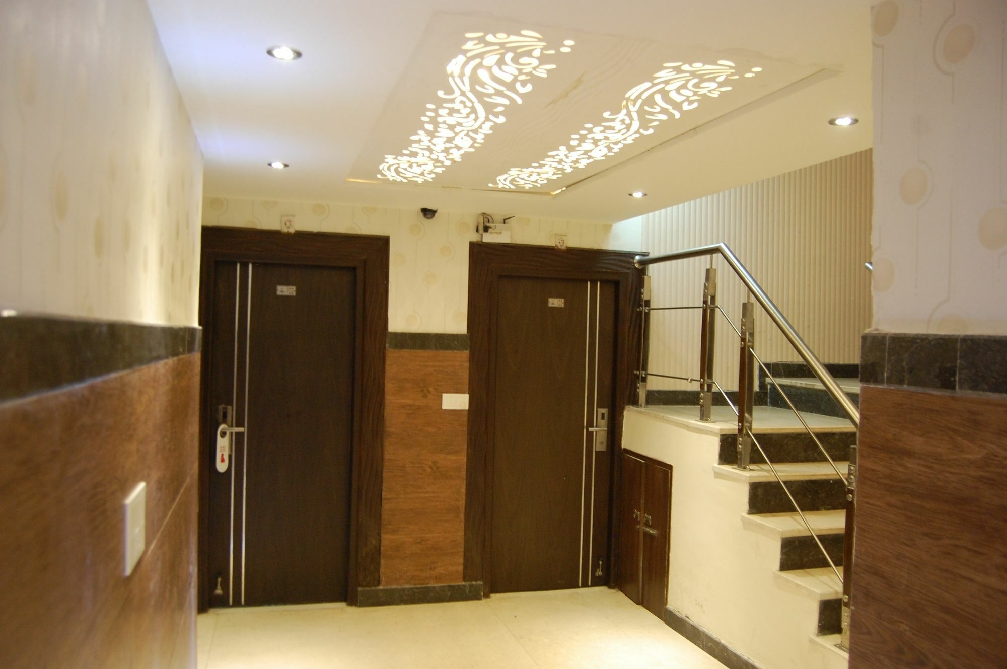 Hotel Diamond Plaza Chandigarh Exterior photo